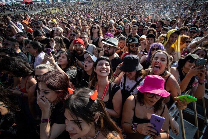 yungblud-lollapalooza-f99a5657-fabio-tito-scaled